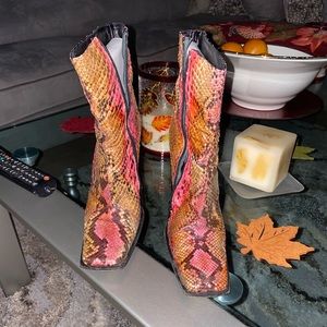 Women Gator High Heel